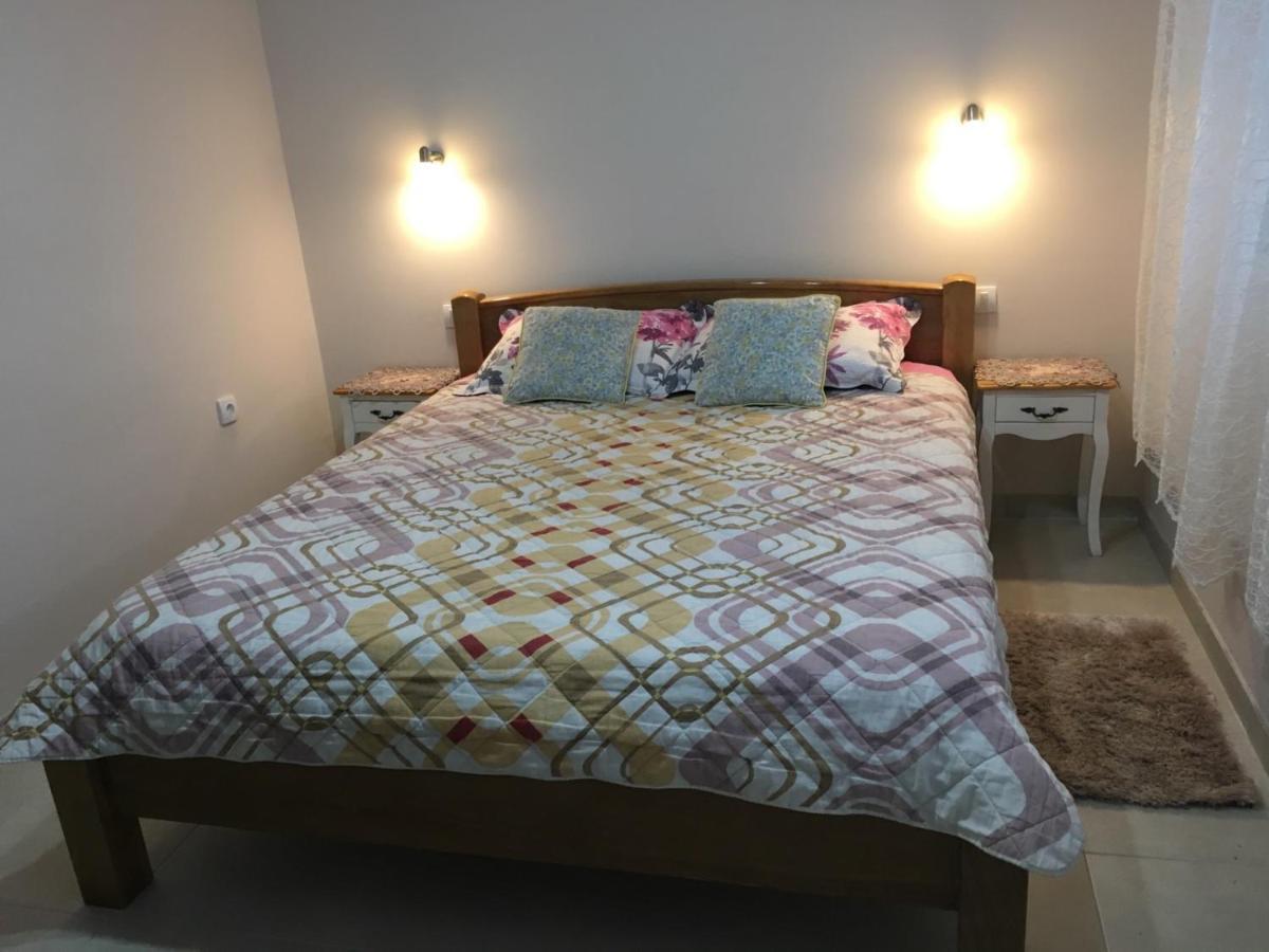 Apartment Vistanova Vrdnik Eksteriør bilde